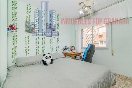 Venta de piso en Granada