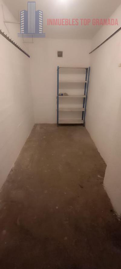 Venta de garaje en Granada