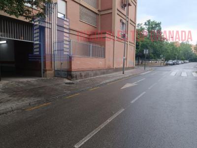 Venta de garaje en Granada