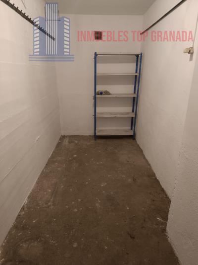 Venta de garaje en Granada