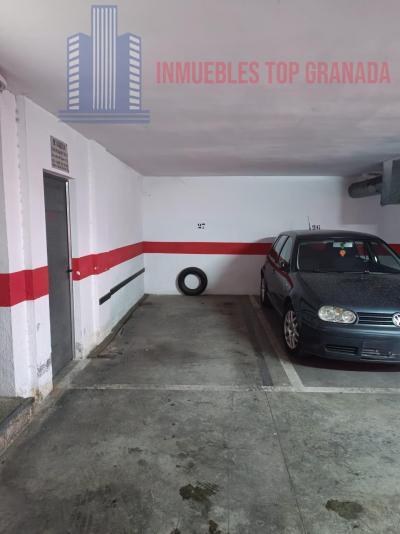 Venta de garaje en Granada