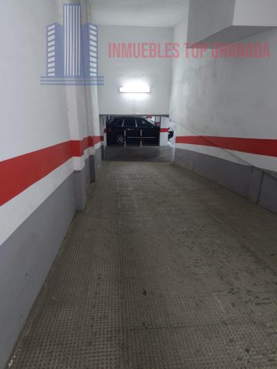 Venta de garaje en Granada
