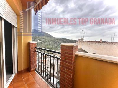 Venta de piso en Cogollos de la Vega