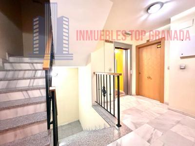 Venta de piso en Cogollos de la Vega