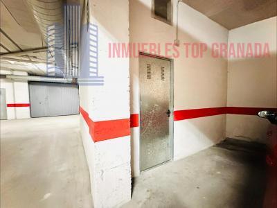 Venta de piso en Cogollos de la Vega