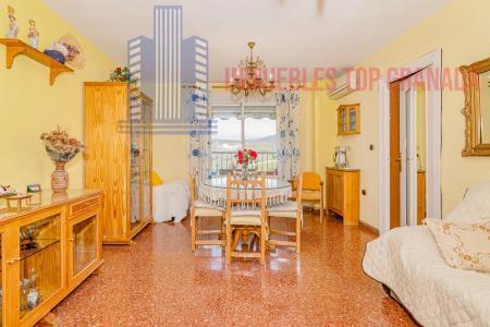 Venta de piso en Granada
