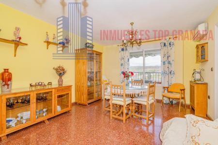 Venta de piso en Granada