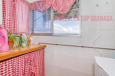 Venta de piso en Granada