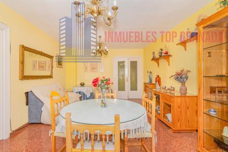 Venta de piso en Granada