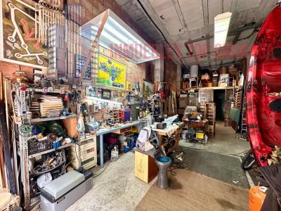 Venta de local en La Zubia