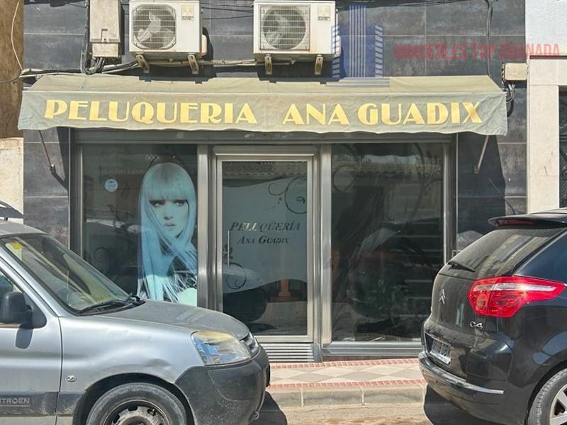 Venta de local en Atarfe
