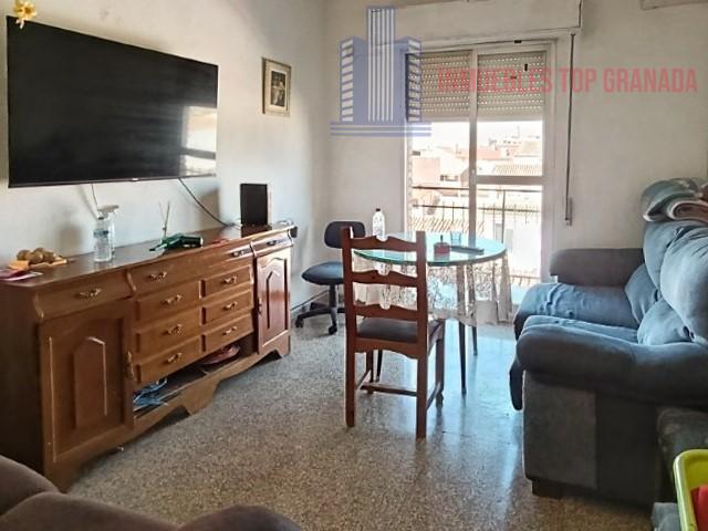 Venta de piso en Granada