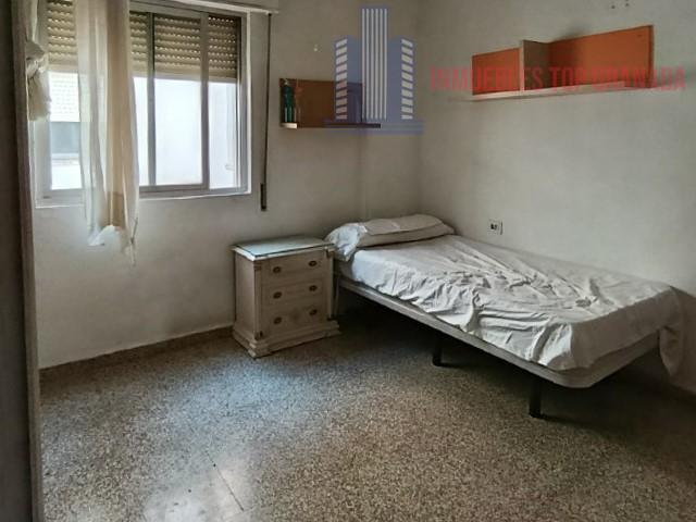 Venta de piso en Granada
