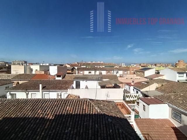 Venta de piso en Granada