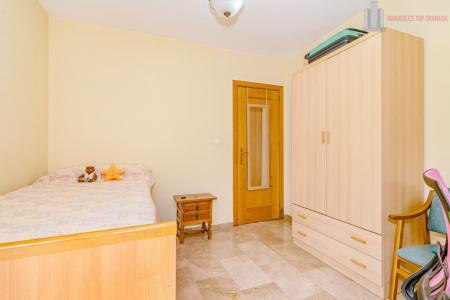 Venta de piso en Granada