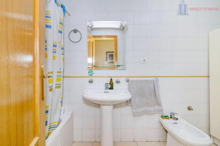 Venta de piso en Granada