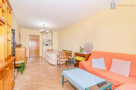 Venta de piso en Granada