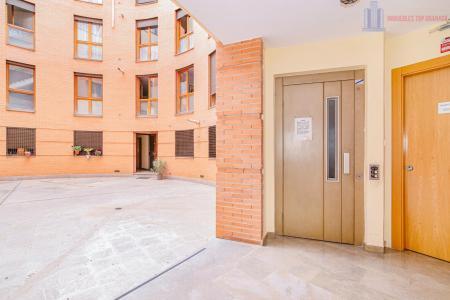 Venta de piso en Granada