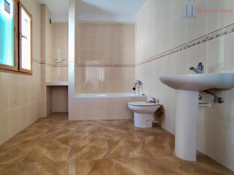 Venta de casa en Moraleda de Zafayona
