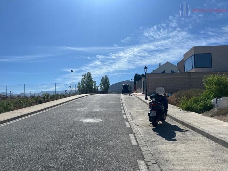 Venta de terreno en Dílar