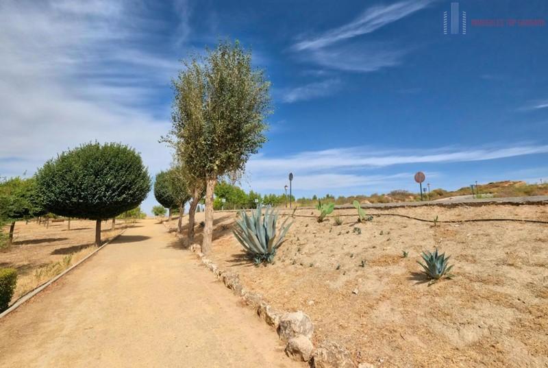 Venta de terreno en Dílar