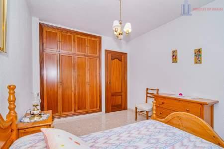 Venta de chalet en Cájar