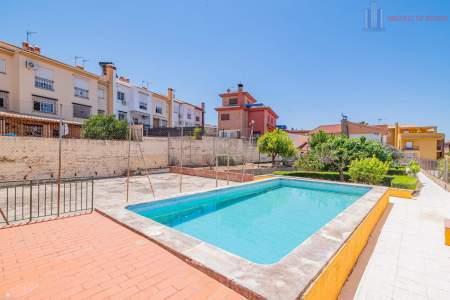 Venta de chalet en Cájar