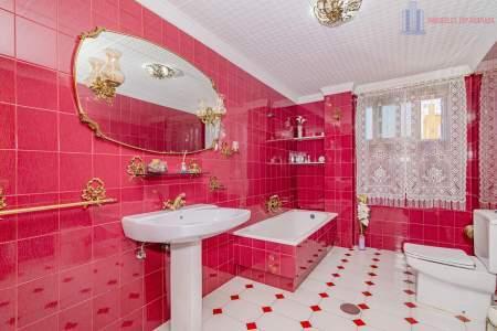 Venta de chalet en Cájar