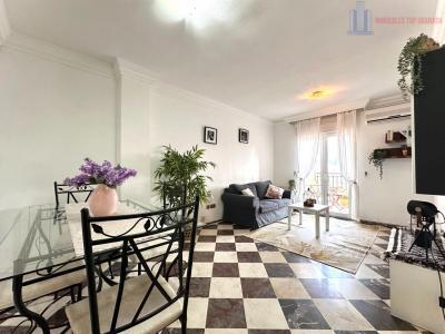 Venta de piso en Cenes de la Vega