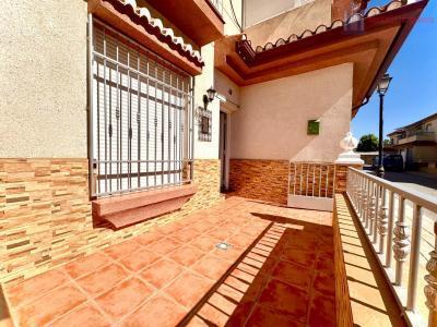 Venta de casa en Fuente Vaqueros