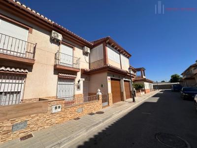 Venta de casa en Fuente Vaqueros