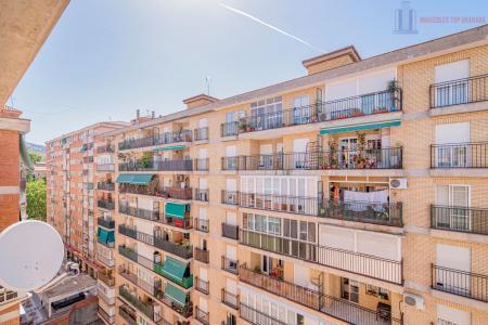 Venta de piso en Granada