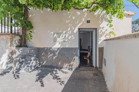 Venta de casa en Quéntar