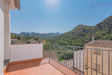 Venta de casa en Quéntar