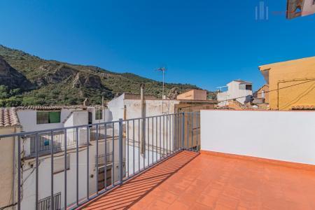 Venta de casa en Quéntar