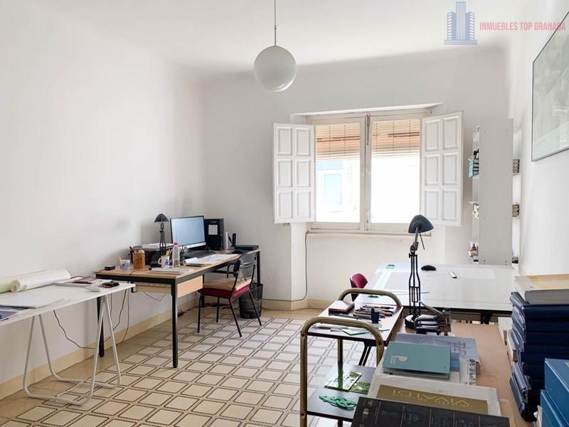 Venta de piso en Granada