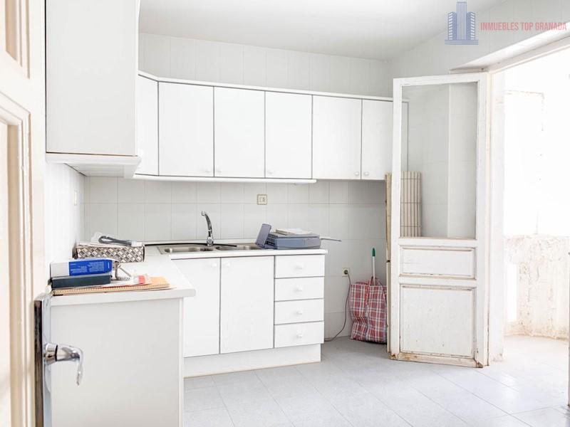 Venta de piso en Granada