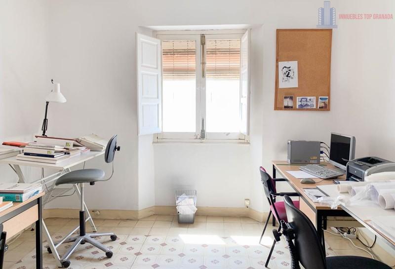 Venta de piso en Granada
