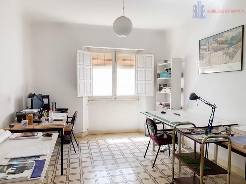 Venta de piso en Granada