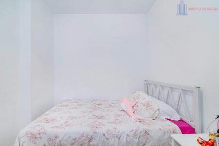 Venta de piso en Granada