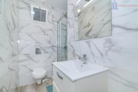 Venta de piso en Granada