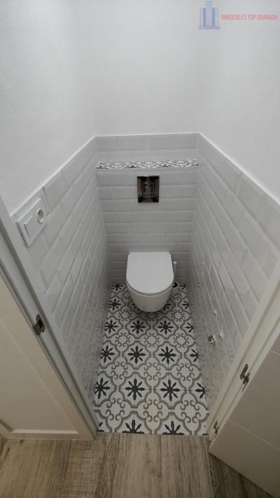 Venta de piso en Granada
