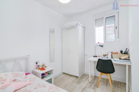 Venta de piso en Granada