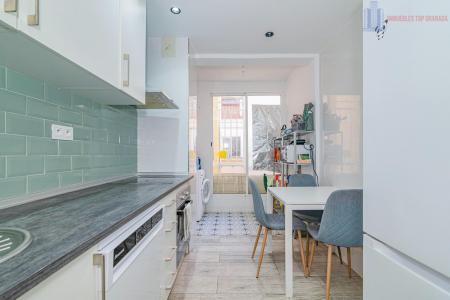Venta de piso en Granada