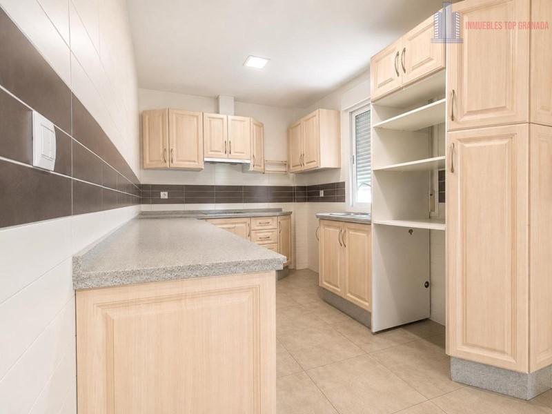Venta de casa en Atarfe