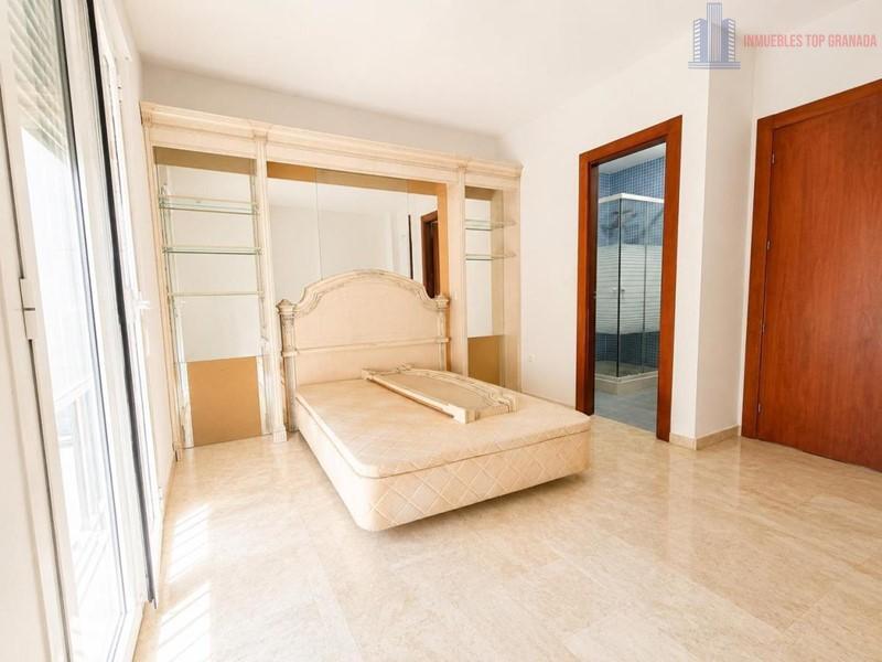 Venta de casa en Atarfe