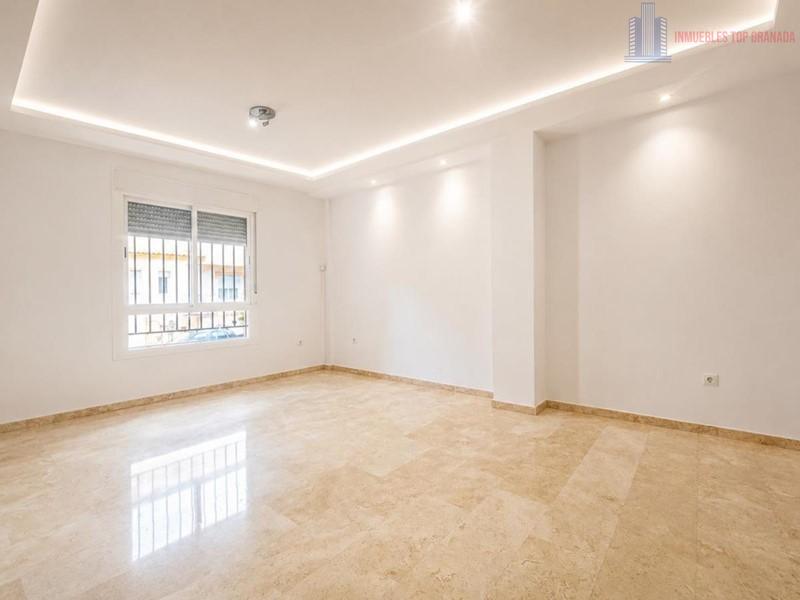 Venta de casa en Atarfe