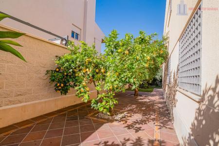 Venta de chalet en Otura