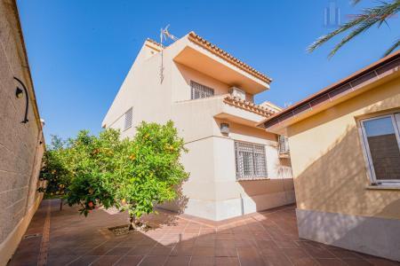 Venta de chalet en Otura