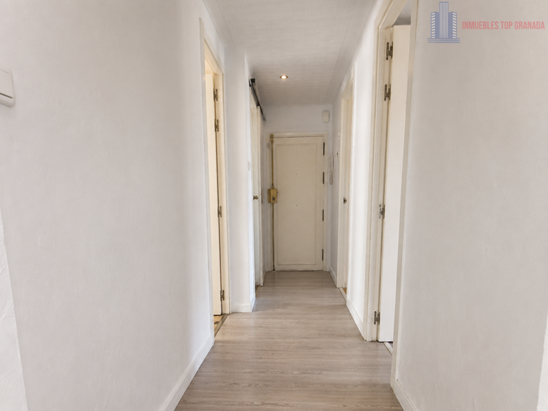 Venta de piso en Granada